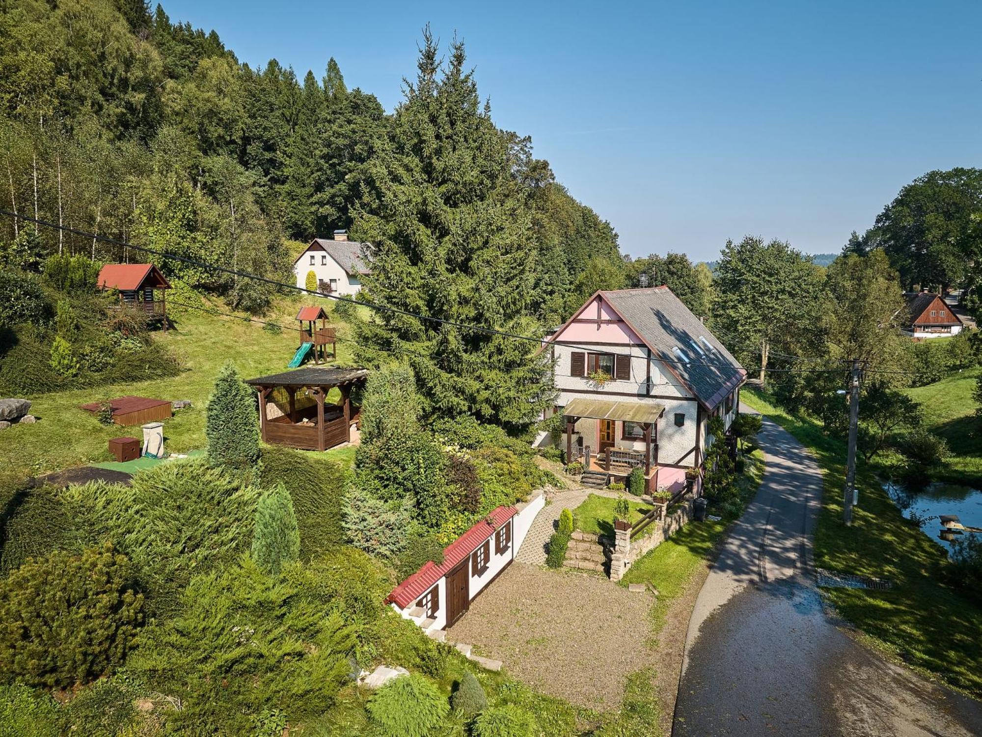 Studio Chlivce U Hronova-1 By Interhome Buitenkant foto