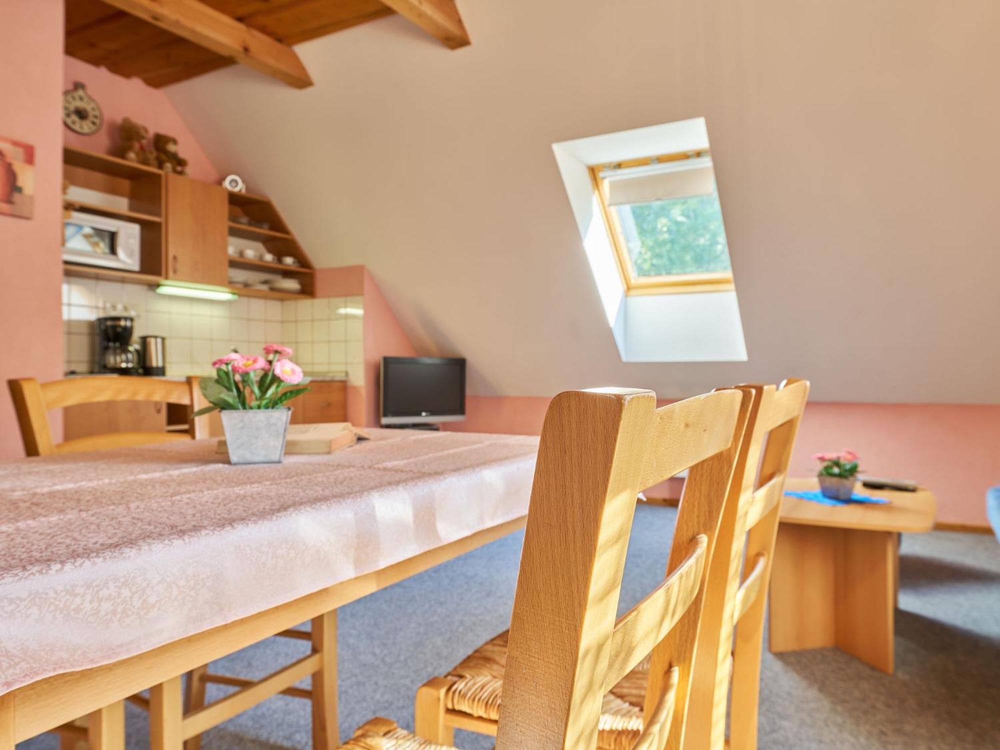 Studio Chlivce U Hronova-1 By Interhome Buitenkant foto